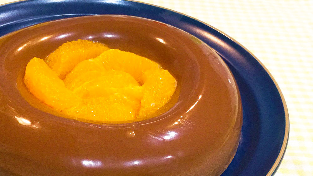 バレンタインにも！濃厚チョコレートムースのオレンジ添えのレシピ