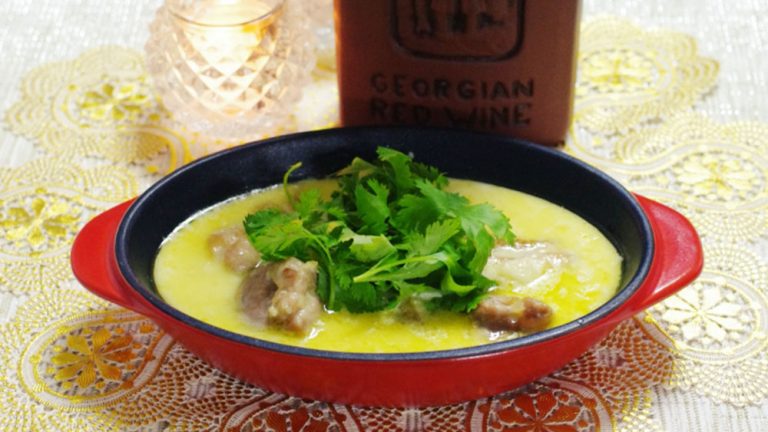 ジョージア「シュクメルリ」のレシピ！本場ならではのスパイスで作ろう #世界の料理