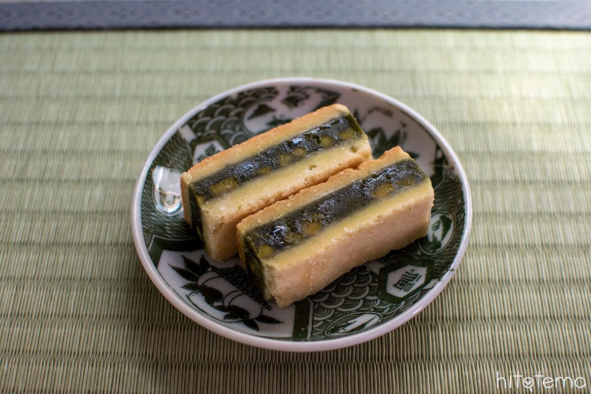 抹茶とクルミの香ばしさが新鮮。日本茶菓SANOAHの「キャラメルサンドクッキー胡桃抹茶」